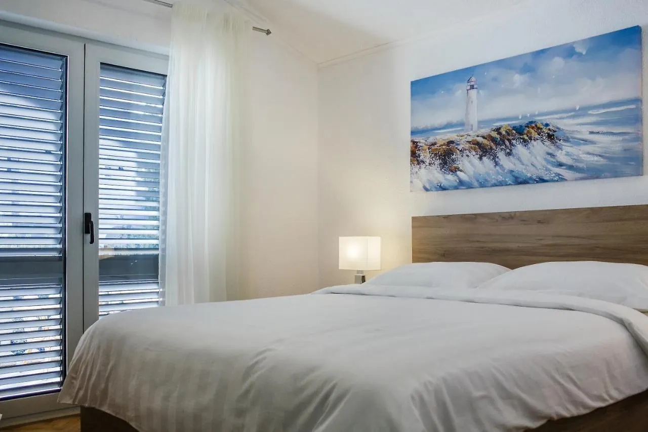 Apartments Bago Trogir