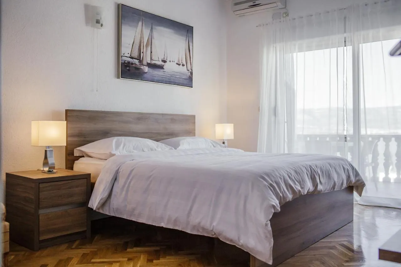 Apartments Bago Trogir
